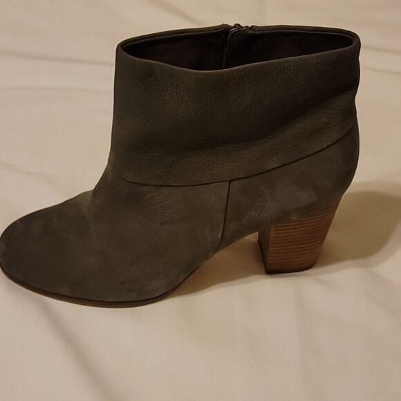 Cole haan grand os booties size 9.5 - Picture 1 of 10